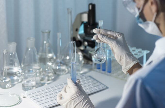 Tecnico in laboratorio. Infiammazione